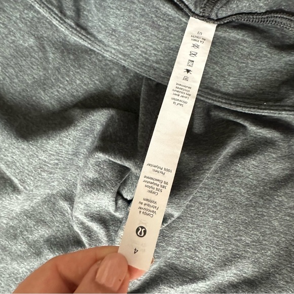 Lululemon Ready to Rulu Cropped Jogger US4 - Picture 12 of 12